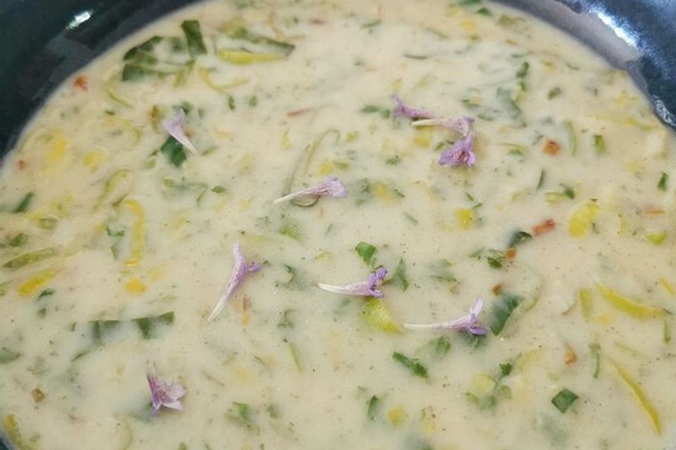 Kräutercremesuppe