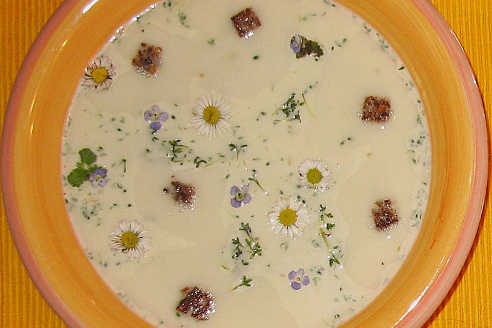 Kräutercremesuppe