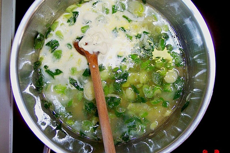 Kräutercremesuppe