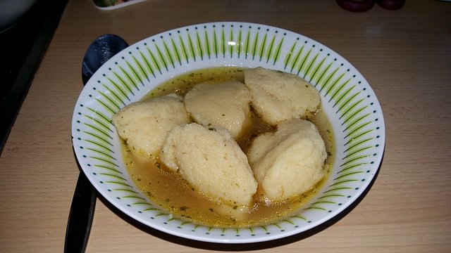 Griessnockerl (Suppeneinlage) von jawi