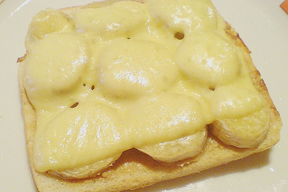 Erdnussbutter - Bananen - Toast