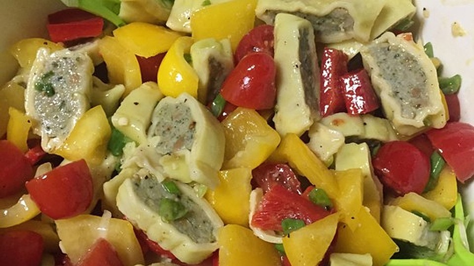 Maultaschen Salat Von Zwuggeline Chefkoch