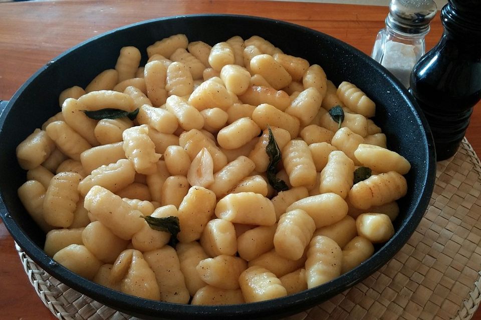 Gnocchi mit Salbeibutter Gnocchi mit Salbeibutter
