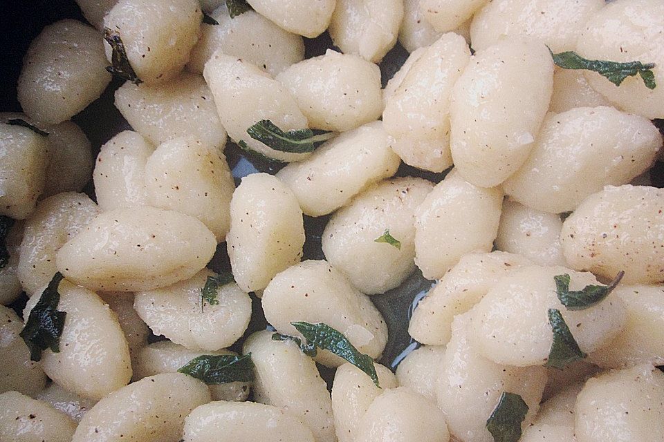 Gnocchi mit Salbeibutter Gnocchi mit Salbeibutter
