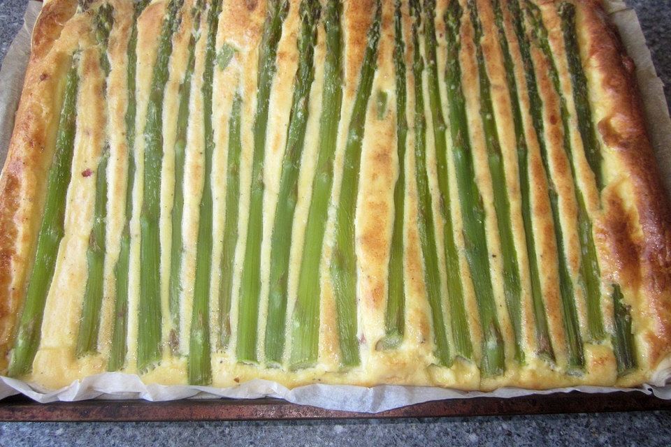 Spargel und Gruyère - Quiche