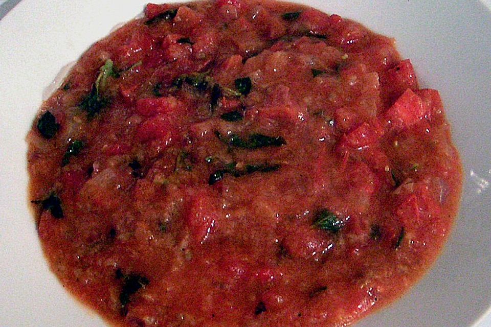 Brot-Tomaten-Suppe