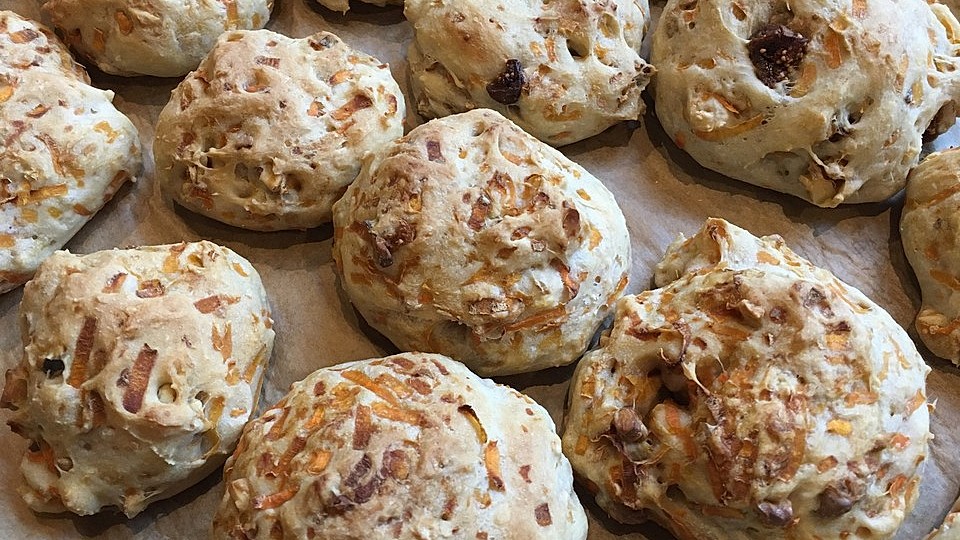Dinkel-Karotten-Brötchen von Cappuccino