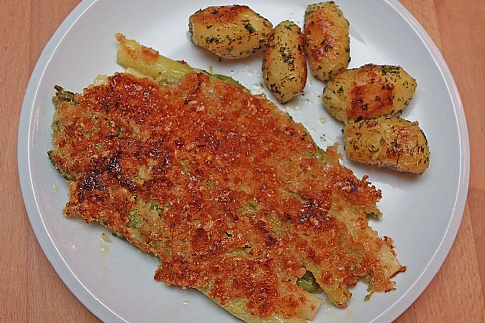 Grüner Spargel mit Butterkruste Grüner Spargel mit Butterkruste