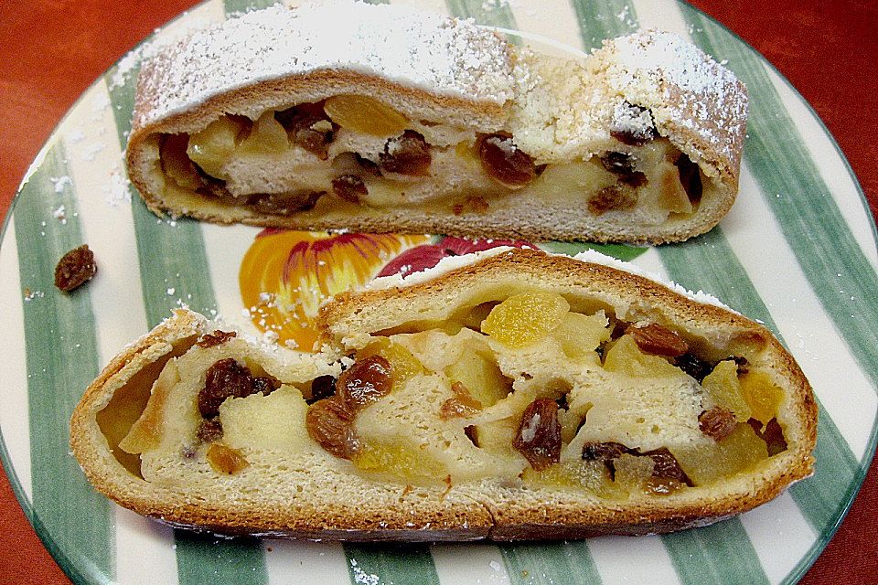 Gewickelter Apfel - Zimt - Stollen