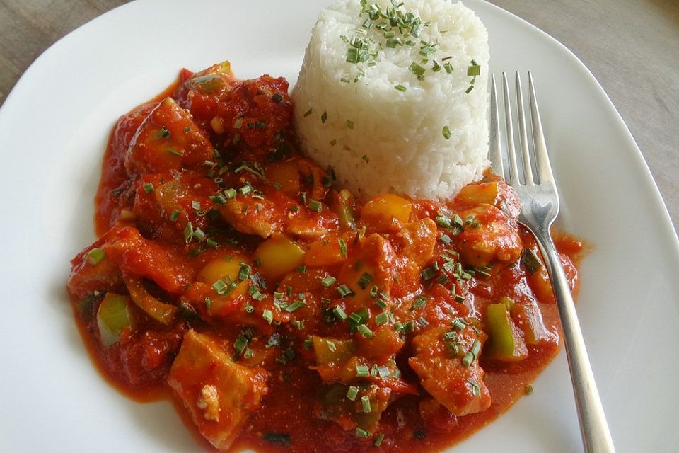 Hähnchenbrustfilet mit Paprika