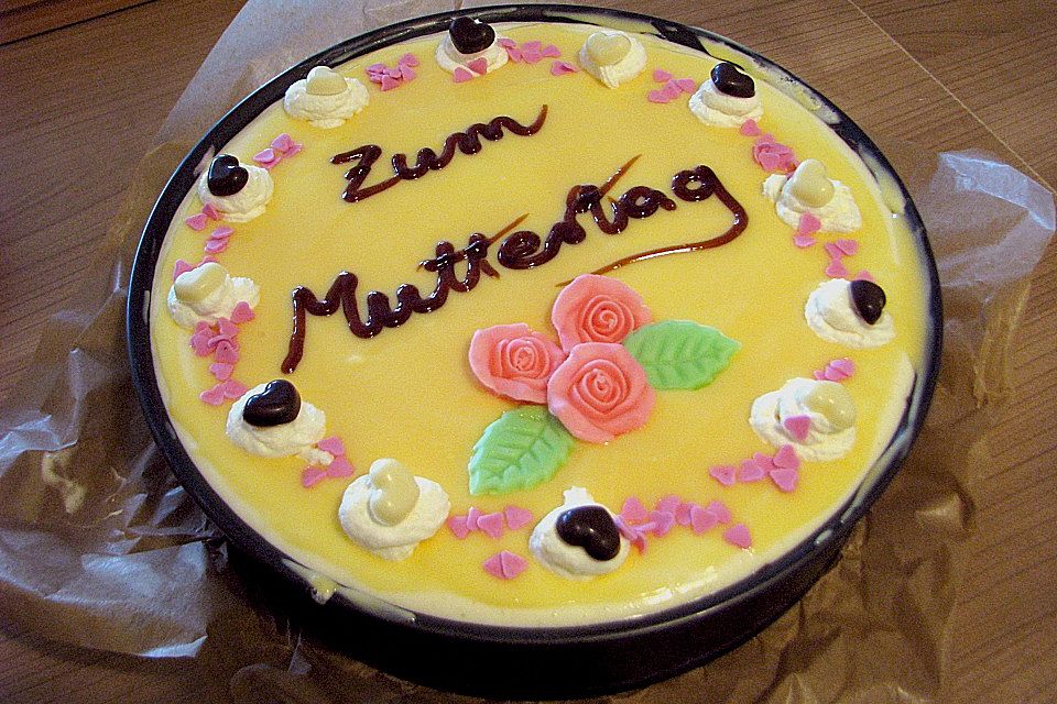 Eierlikör - Erdbeerherz für Muttertag oder Geburtstag