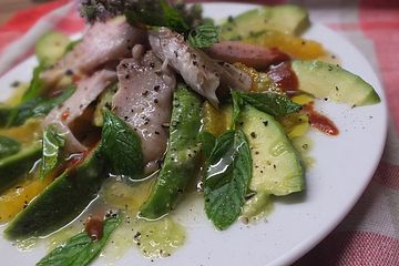 Orangen Avocado Salat Mit Forellenfilet Von Lucye Chefkoch