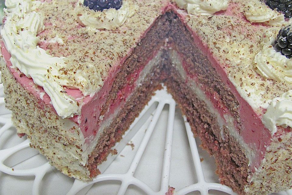 Brombeer - Vanille - Torte Brombeer - Vanille - Torte