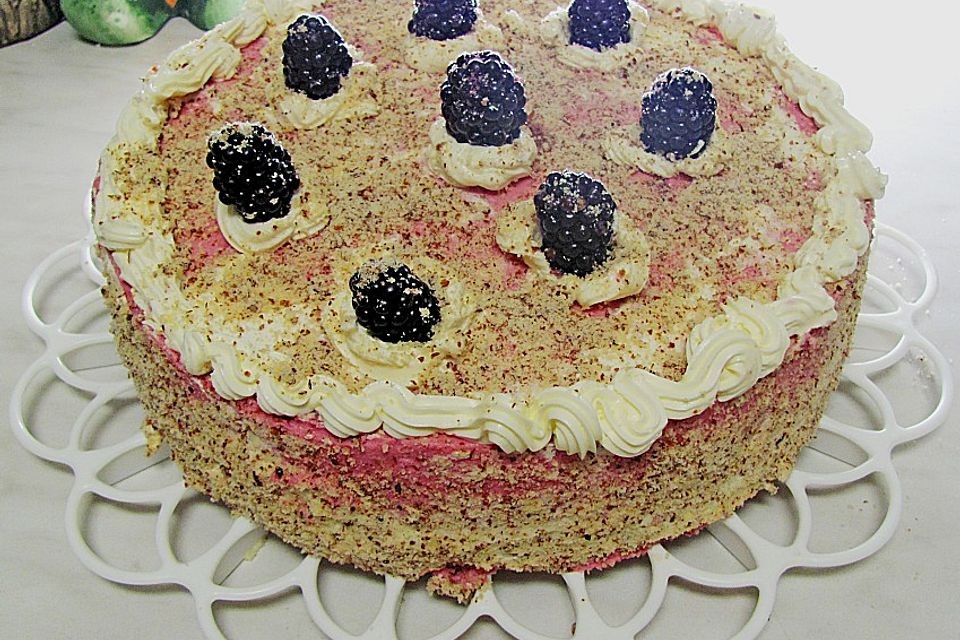 Brombeer - Vanille - Torte Brombeer - Vanille - Torte