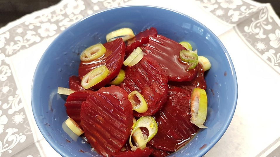 Rote Bete-Salat mit Knoblauch von Quirli Rote Bete-Salat mit Knoblauch von Quirli