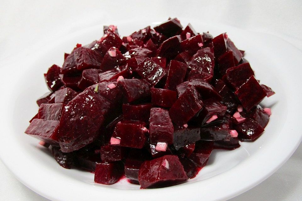 Rote Bete-Salat mit Knoblauch