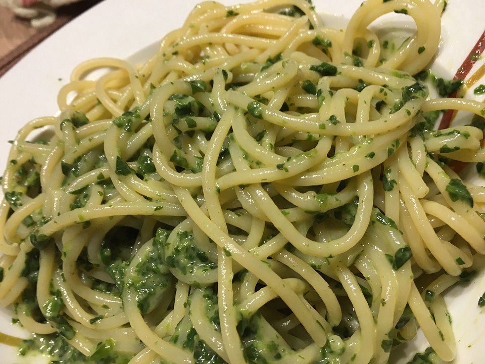 Spaghetti mit Spinatsauce von Irenchen| Chefkoch