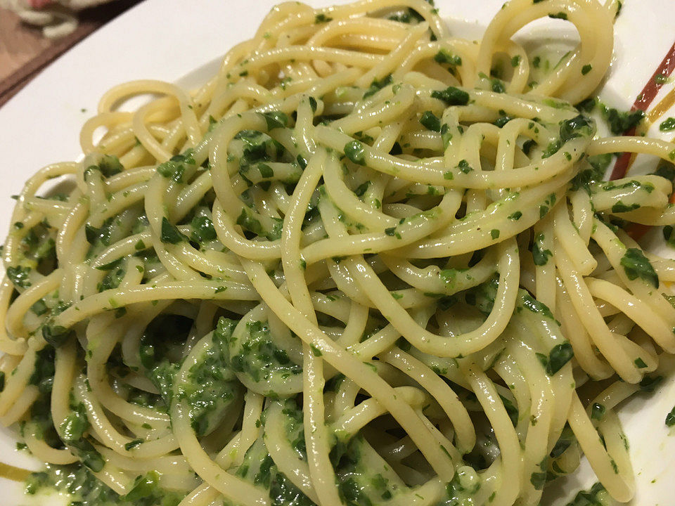 Spaghetti Mit Spinatsauce Von Irenchen Chefkoch