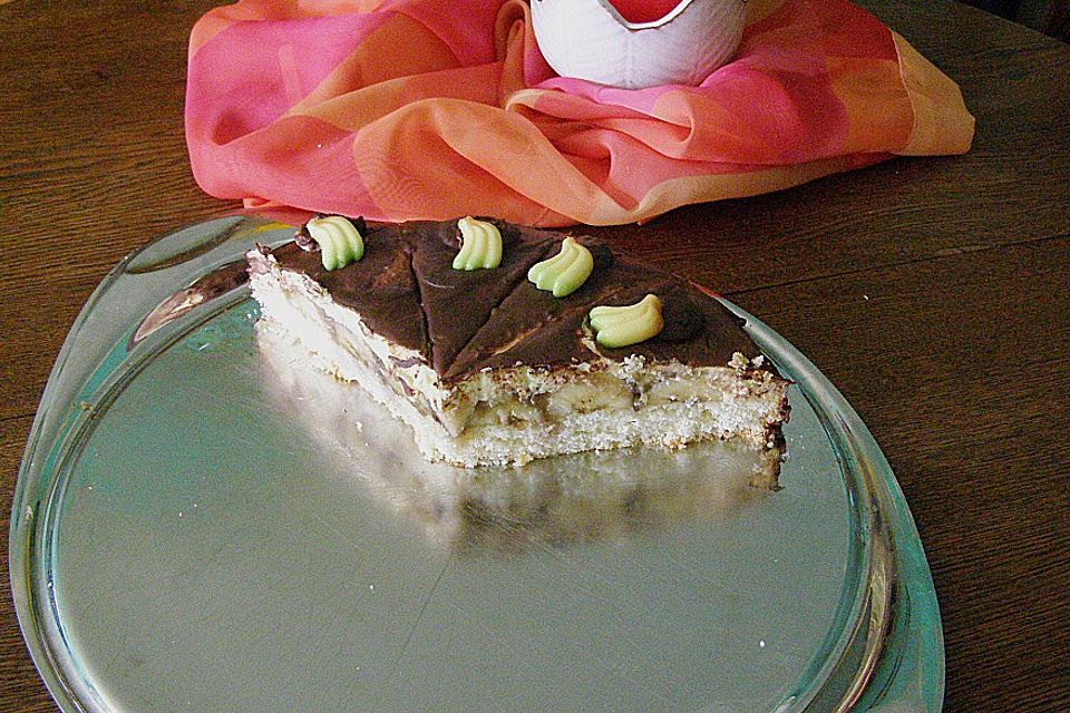 Bananen - Pudding - Torte