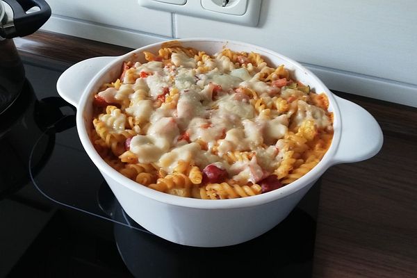 Nudelauflauf mit Tomaten - Sahnesoße von cheerleader | Chefkoch Nudelauflauf mit Tomaten - Sahnesoße von cheerleader | Chefkoch