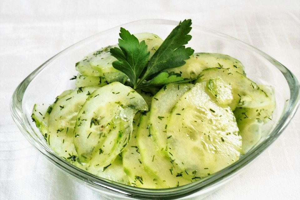 Gurkensalat ohne Öl Gurkensalat ohne Öl