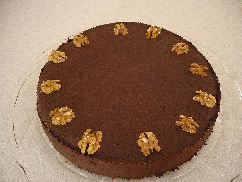 Zauberhafte Schokoladen - Walnuss Torte von Elfenzauber| Chefkoch