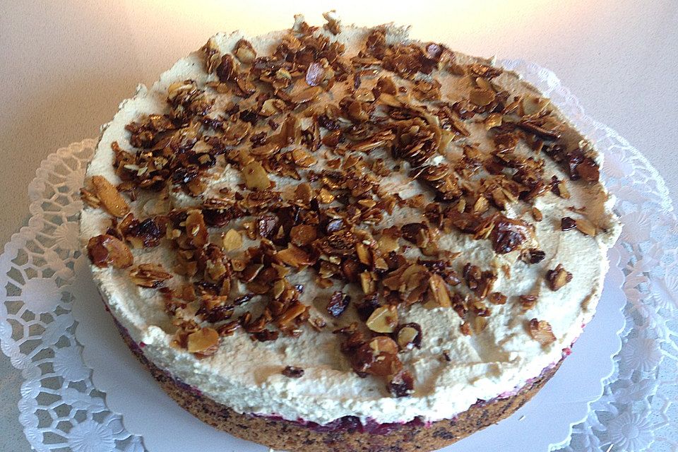 Cappuccino - Preiselbeer - Torte