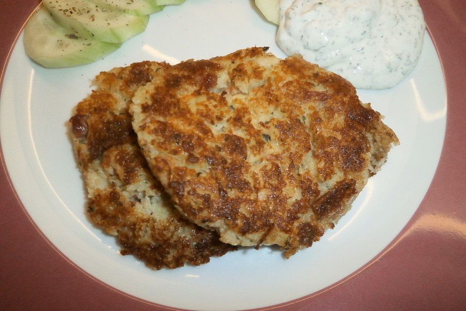 Schnelle Kartoffelküchlein mit Frikadellenfleisch und Käse