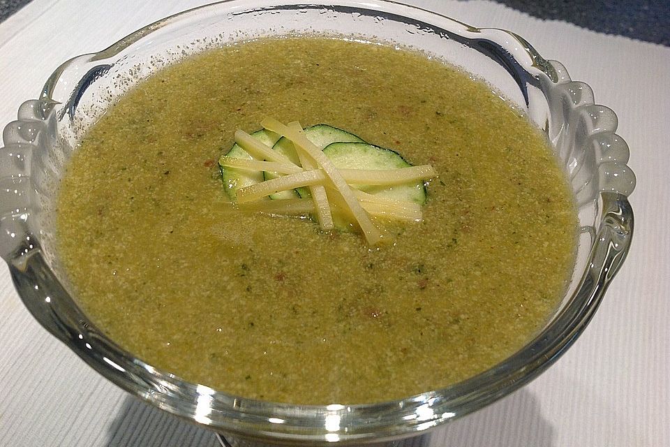 Zucchini - Käse Suppe