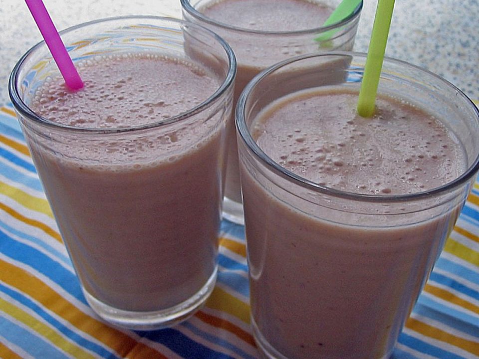Waldmeister - Erdbeer - Shake von Leala| Chefkoch