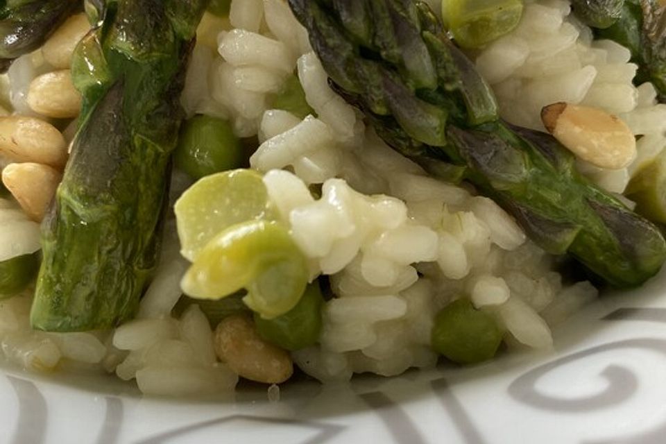 Spargelrisotto im Schnellkochtopf Spargelrisotto im Schnellkochtopf