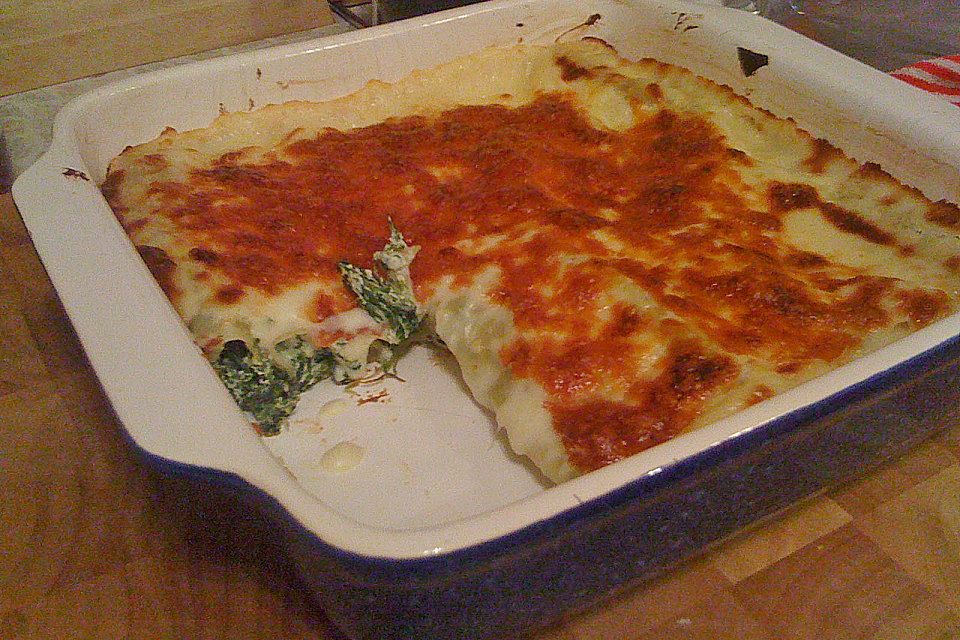 Cannelloni mit Ricotta und Spinat