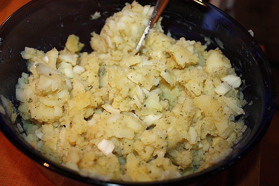 Kartoffelsalat mit Endivie