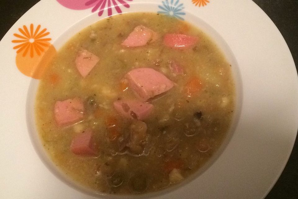 Deftige Erbsensuppe mit Kassler