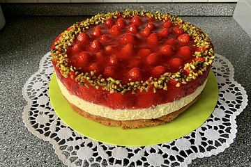 Erdbeer-Kuchen mit Vanillecreme