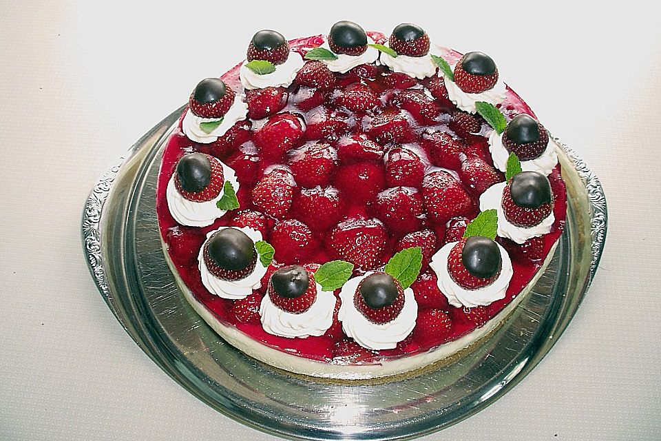 Erdbeer-Kuchen mit Vanillecreme