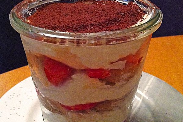 Erdbeertiramisu ohne Eier von alex.H. | Chefkoch