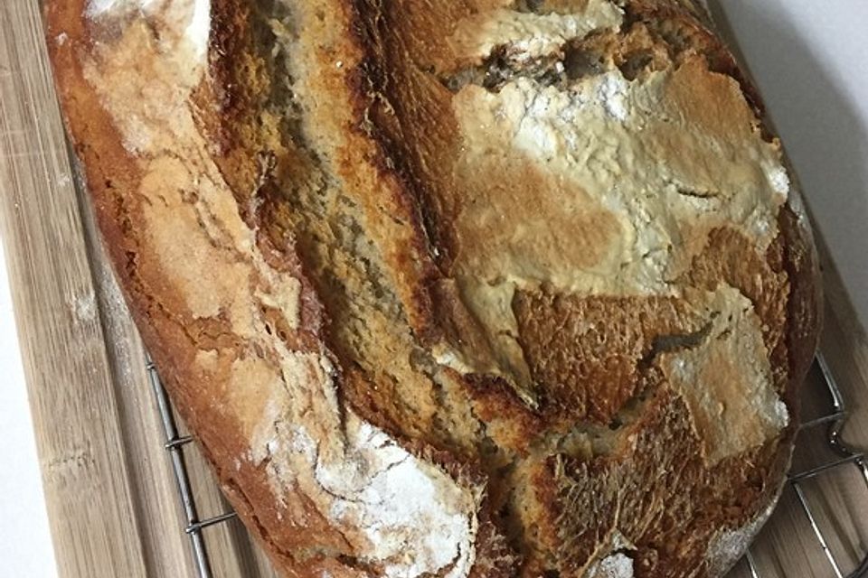 Einfaches Sauerteigbrot