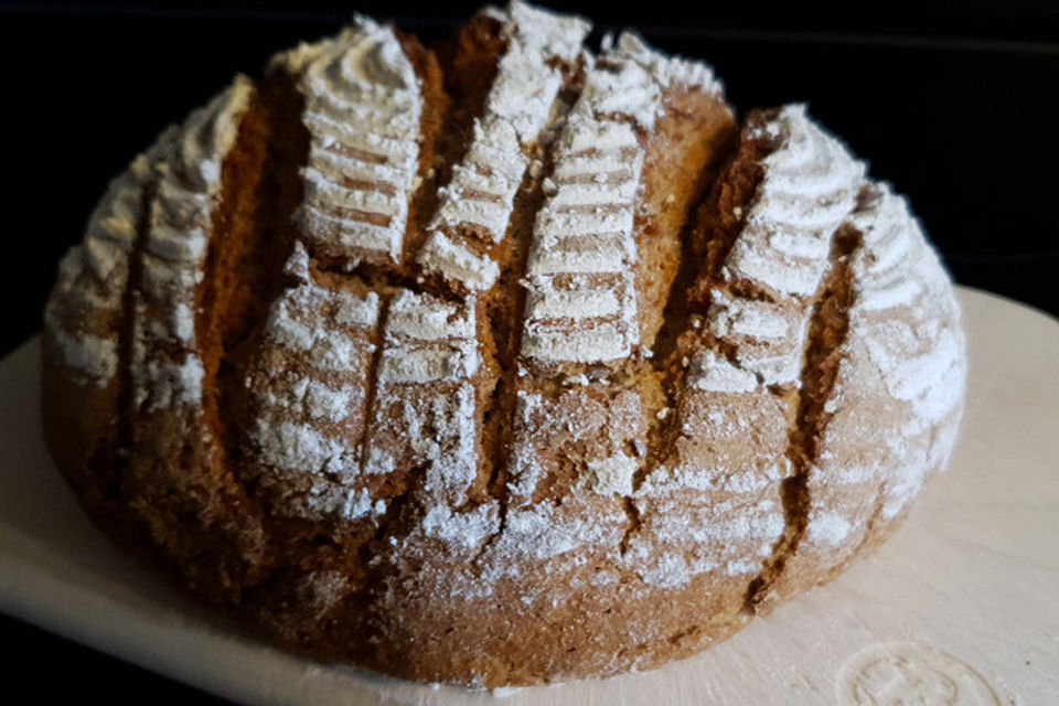 Einfaches Sauerteigbrot