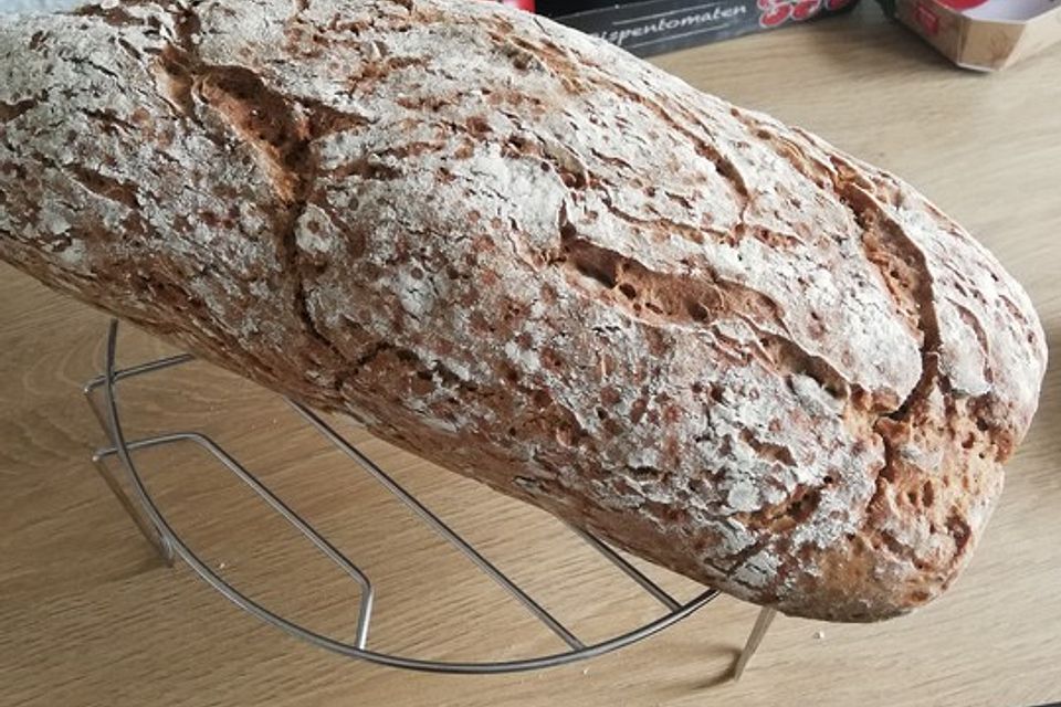 Einfaches Sauerteigbrot