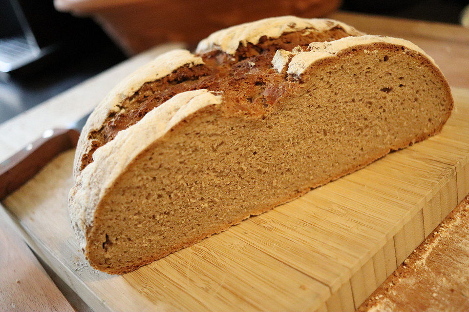 Einfaches Sauerteigbrot