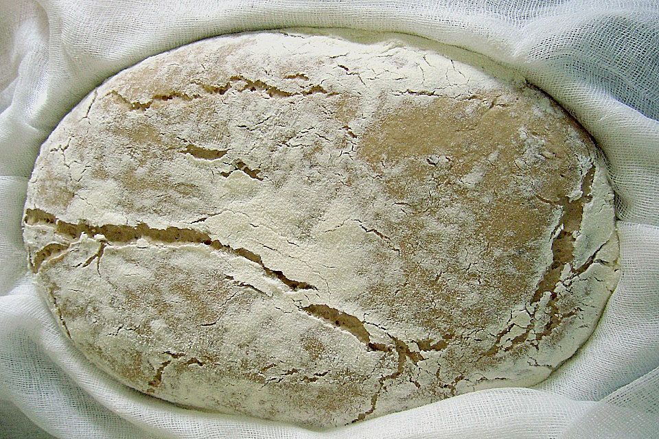 Einfaches Sauerteigbrot