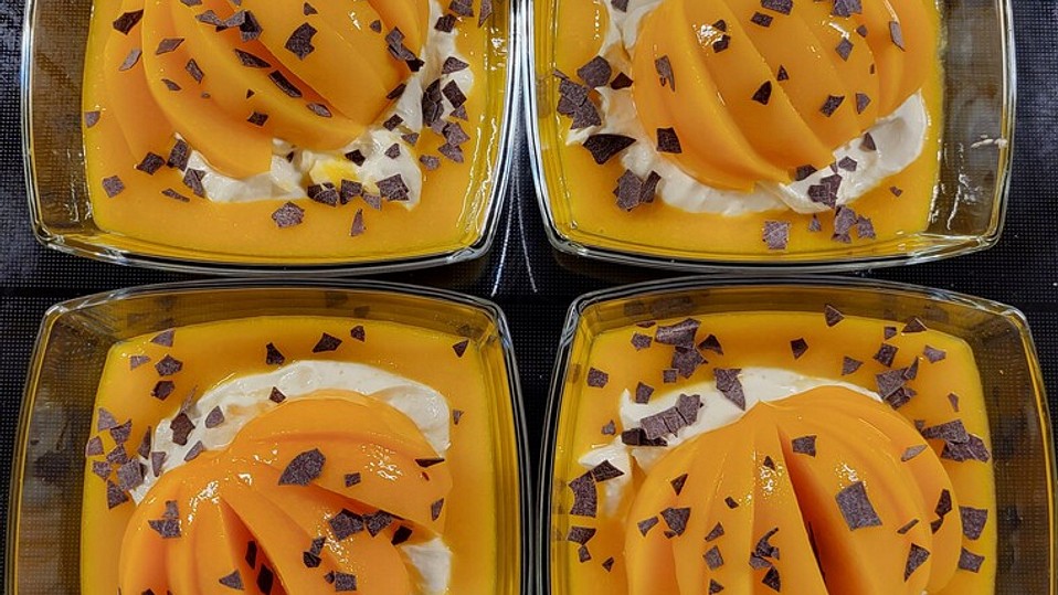 Pfirsich - Mascarpone - Dessert von selterskuchen Pfirsich - Mascarpone - Dessert von selterskuchen