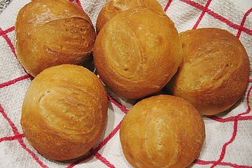 Knusprige Kleine Brotchen Von Koelkast Chefkoch