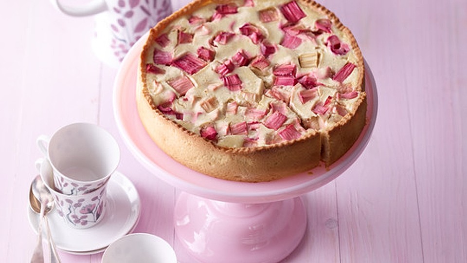 Buttermilch - Käsekuchen mit Rhabarber
