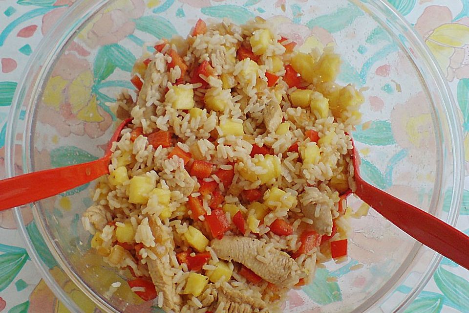 Reis - Ananas - Salat