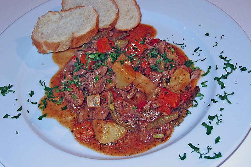 Lammragout mit Gemüse