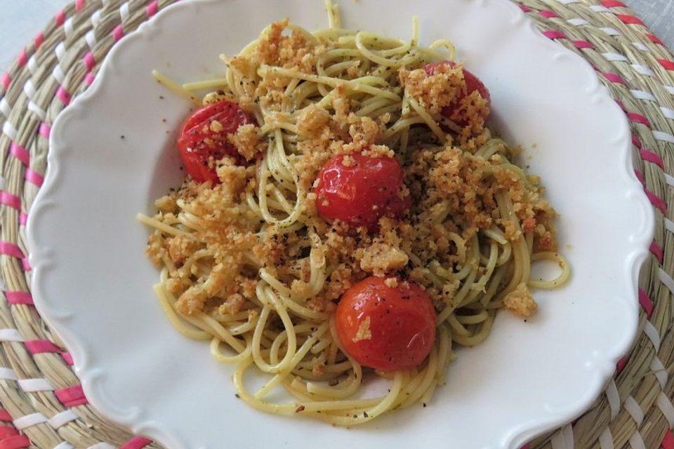 Spaghetti mit Pesto Rosso