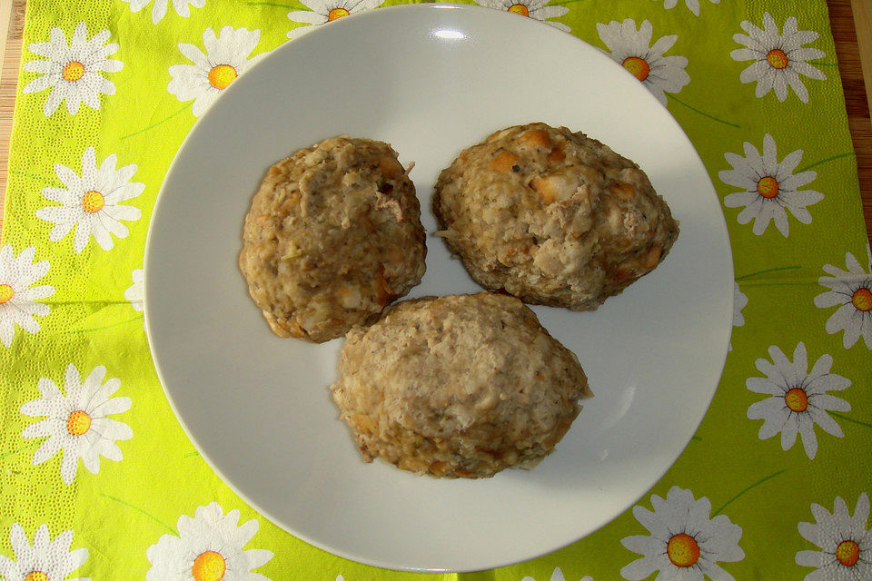 Feine Leberknödel