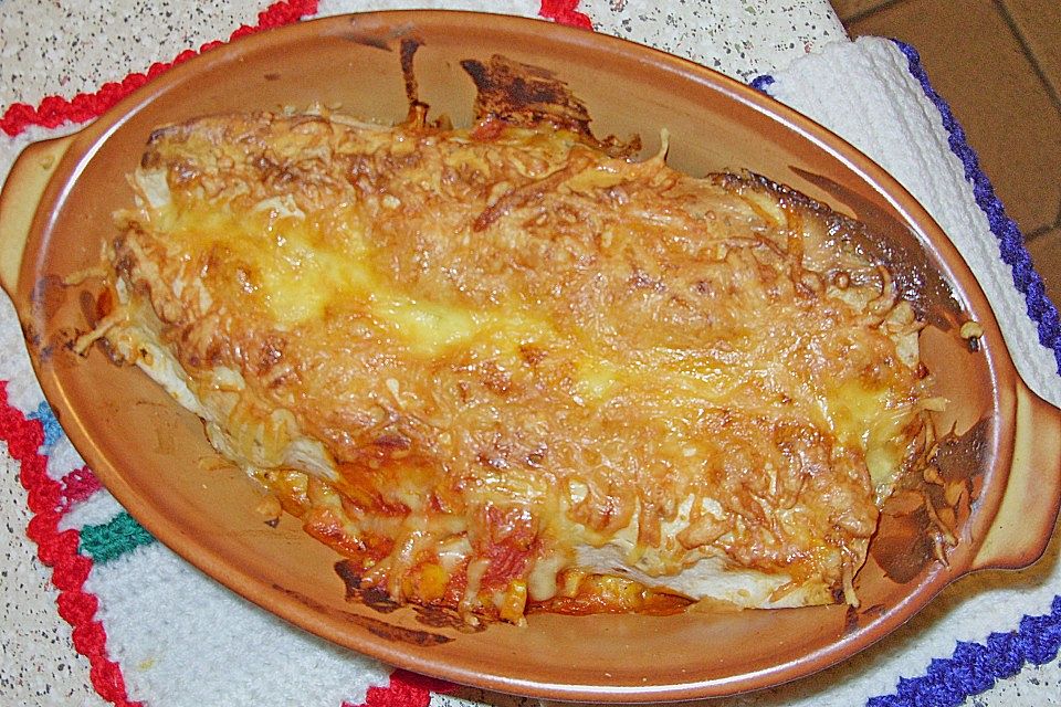 Enchiladas mit Hähnchen und Mais